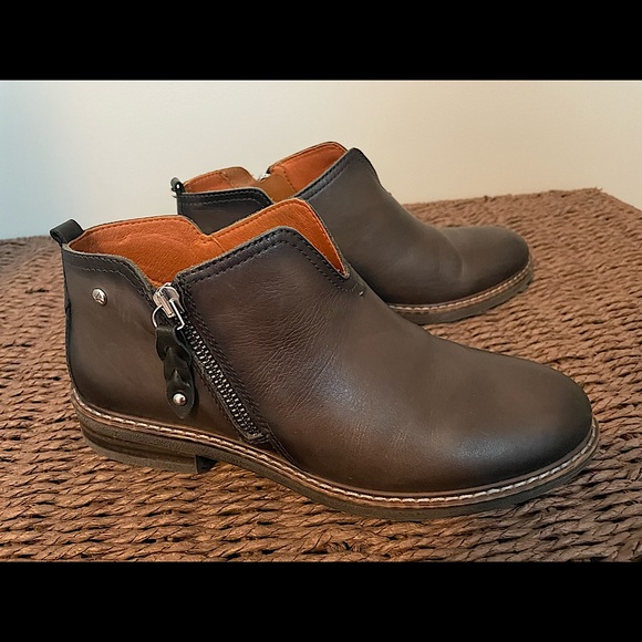 Pikolino booties - Picture 3 of 10